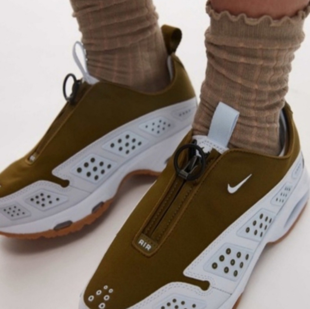 Nike Women's Airmax Sunder Olive Flak/Blue Tint Zip Sneaker New - Picture 5 of 8